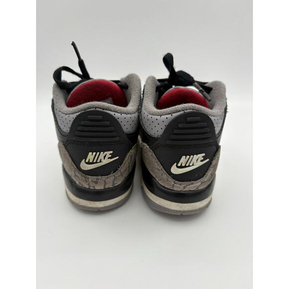 Nike Air Jordon 3 Retro Black Cement Toddler Size 9C - Picture 3 of 8